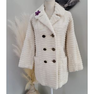 70's Vintage Off-White Faux Fur Double Breasted Coat